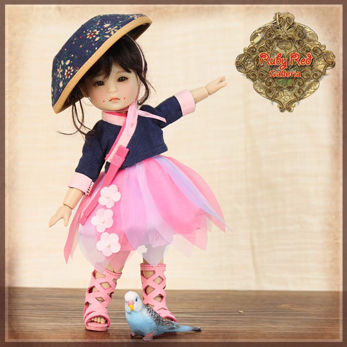 8" Four Kindergartners Bomi : Gratefulness (Korea) -FA0026A