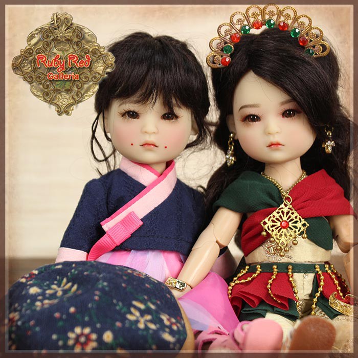 8" Four Kindergartners Lisa : Blessings (Thai) - FA0025A