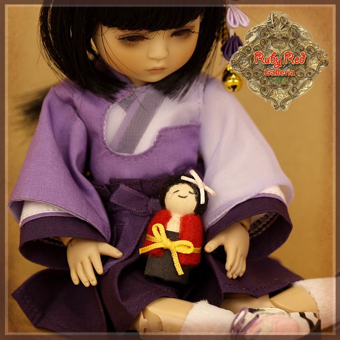 8" Four Kindergartner – Miki (FA0024A)