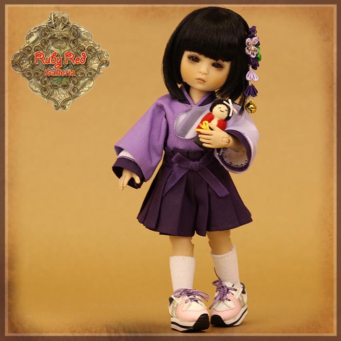 8" Four Kindergartner – Miki (FA0024A)