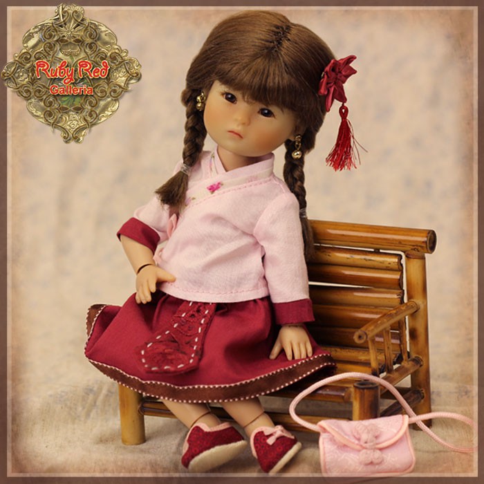 8" Ten Ping Red and Pink Twins Outfit (HC0047A)