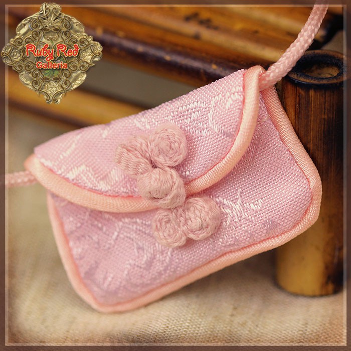 8" Ten Ping Red and Pink Twins Outfit (HC0047A)