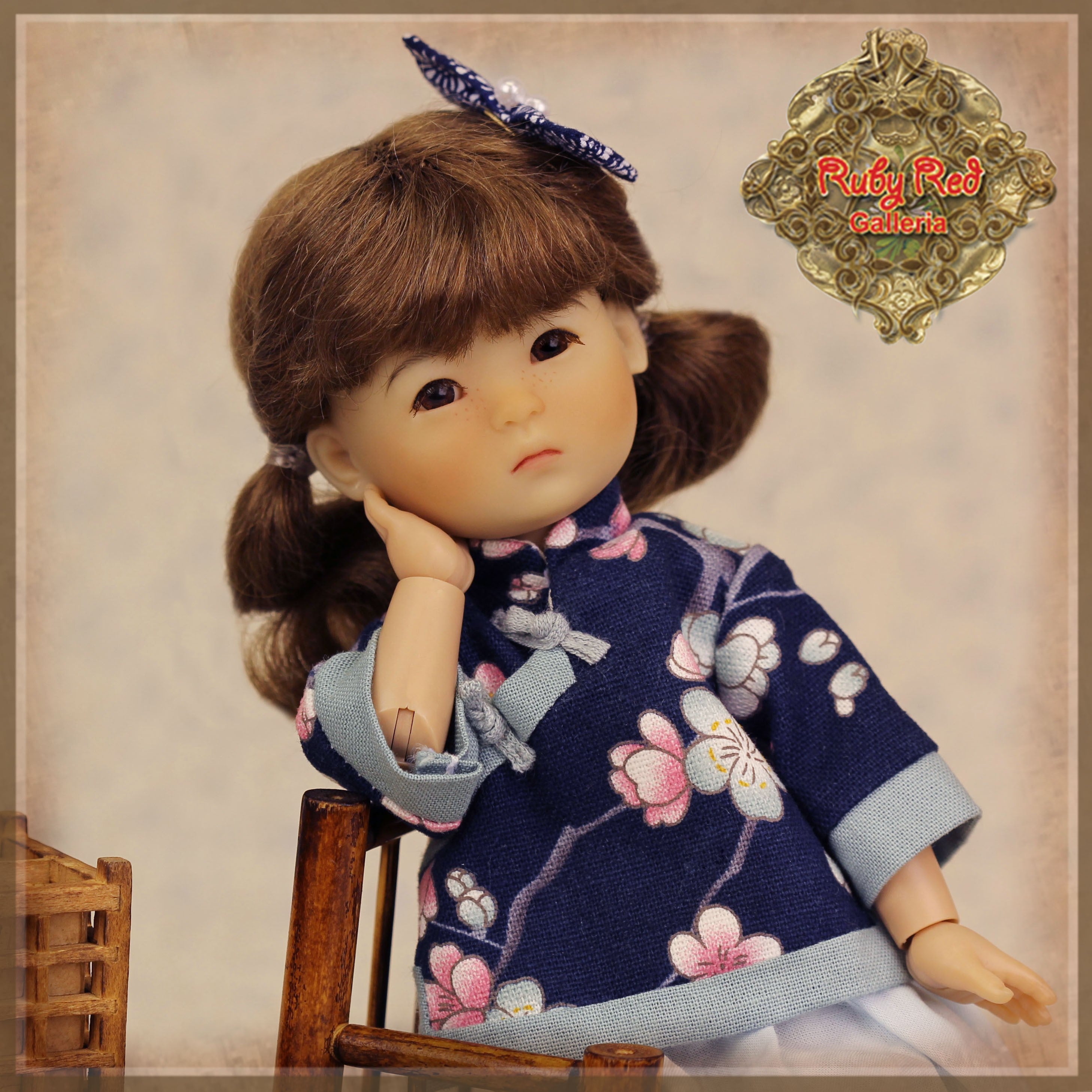 8" Ten Ping Blue Floral Printed Outfit (HC0051A)