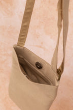 12" In-Motion Girl Carry Bag