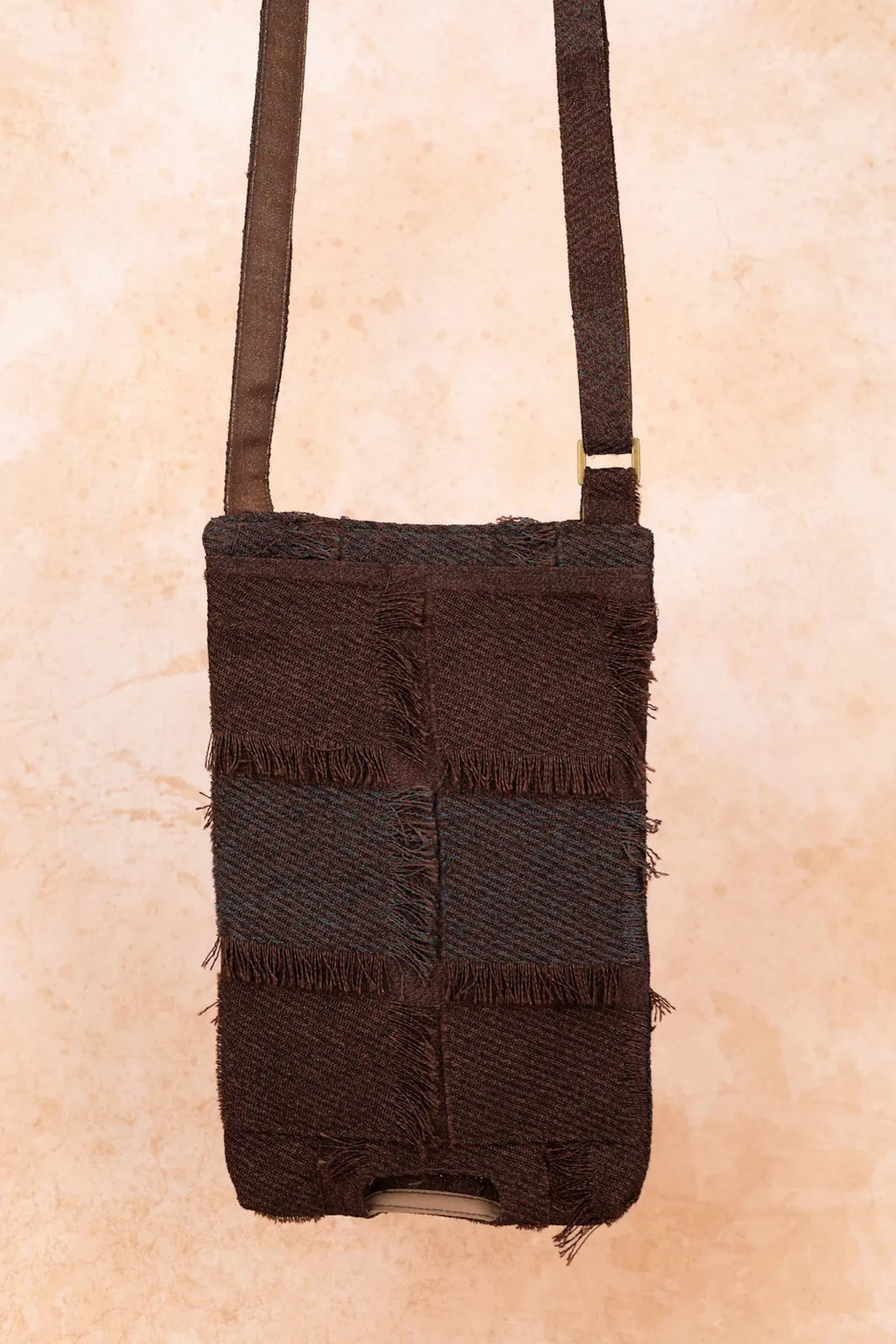 12" In-Motion Girl Carry Bag
