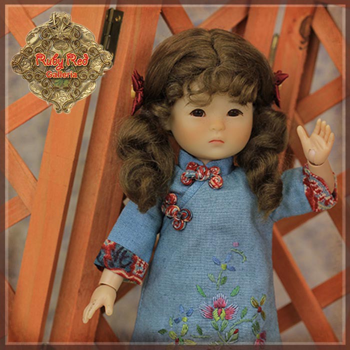 8" Ten Ping Embroidered Qi Po Costume (HC0062A)