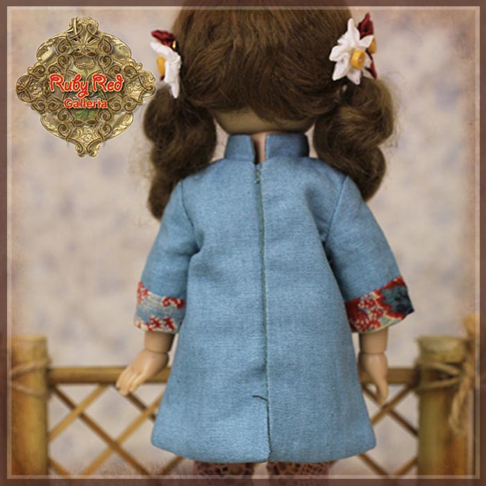 8" Ten Ping Embroidered Qi Po Costume (HC0062A)