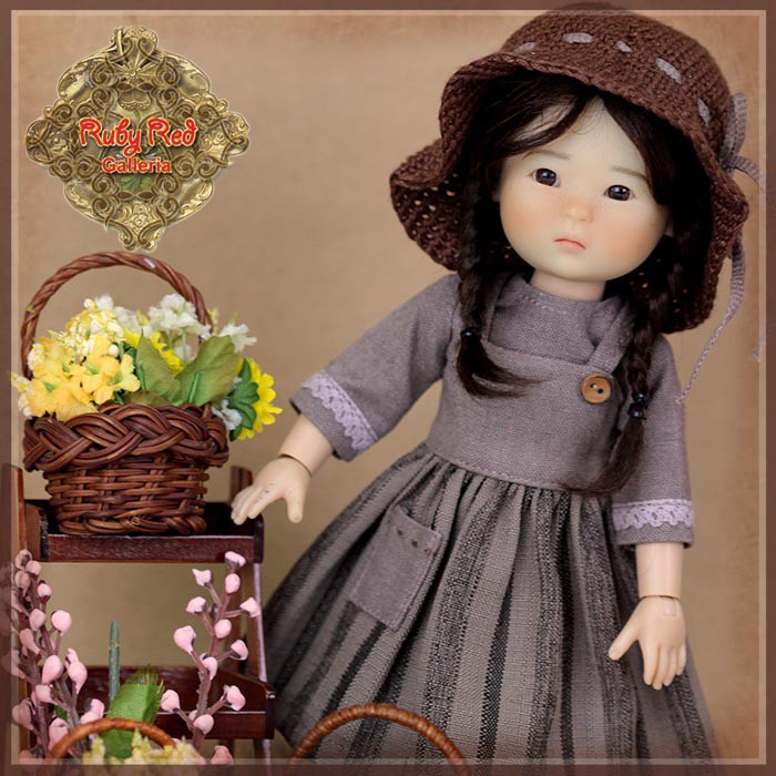 8" Teng Ping Twin Grey Dress outfit (HC0075A)