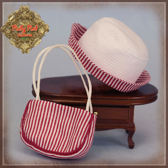 8" Ten Ping White and Red Outfit (HC0077A)