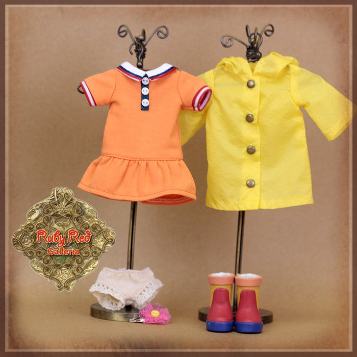 8" Ten Ping Rainwear Outfit (HC0079A)