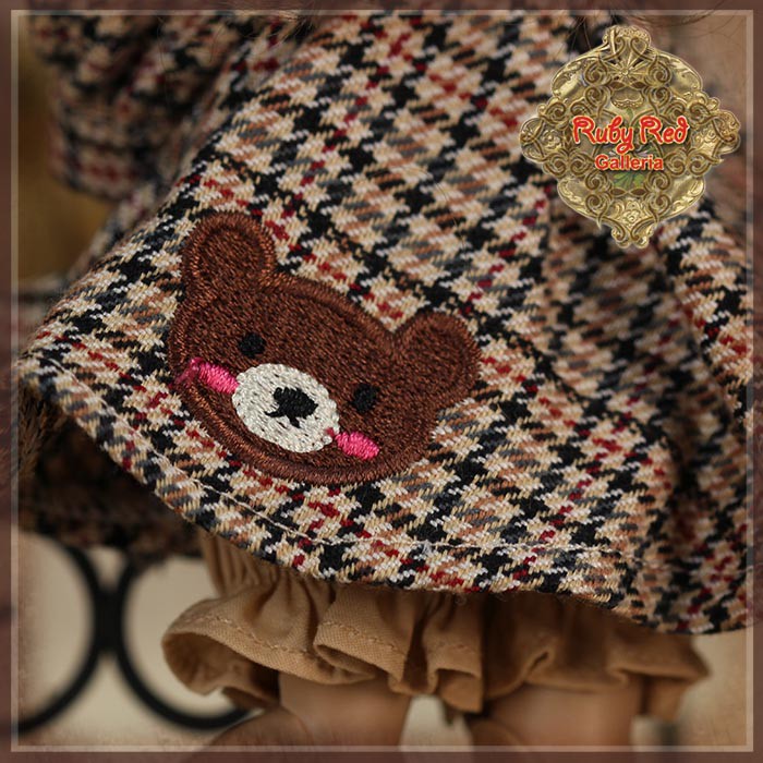 8" Ten Ping Tartan Outfit (HC0094A)