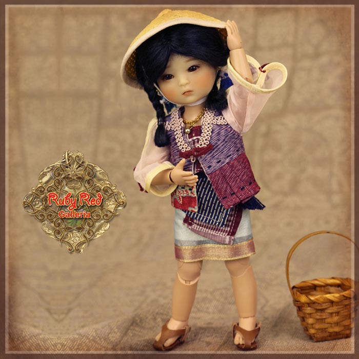 8'' Four Kindergartner - Mia (FA0020A)
