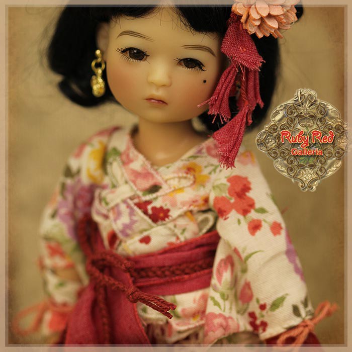 8'' Four Kindergartner - Miki (FA0018A)