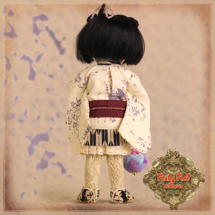 8'' Four Kindergartner - Miki (FA0013A)