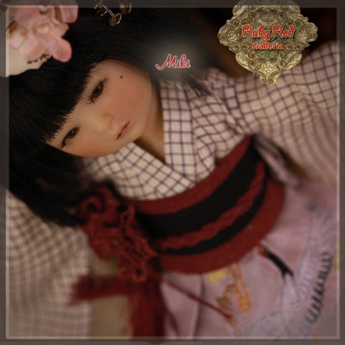 8''The Guardian of Happiness, Miki (FA0010A)