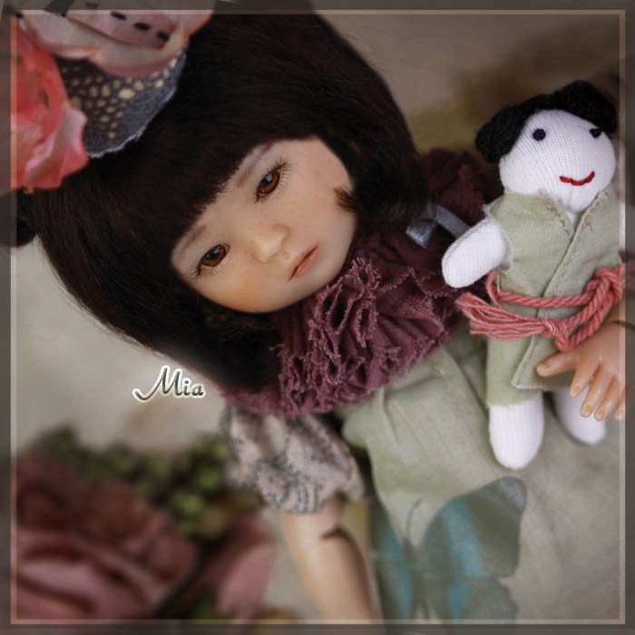 8'' The Guardian of Courage, Mia (FA0009A)