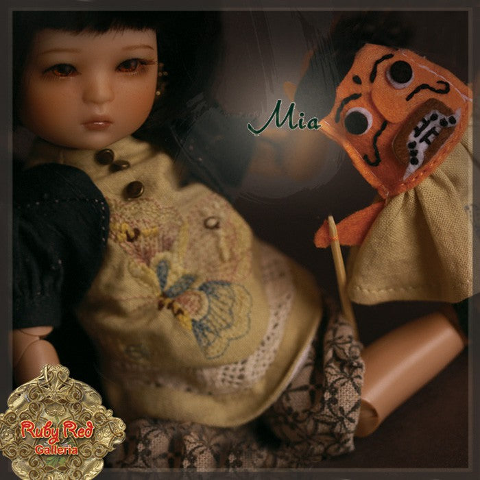 8'' The Guardian of Courage, Mia (FA0007A)