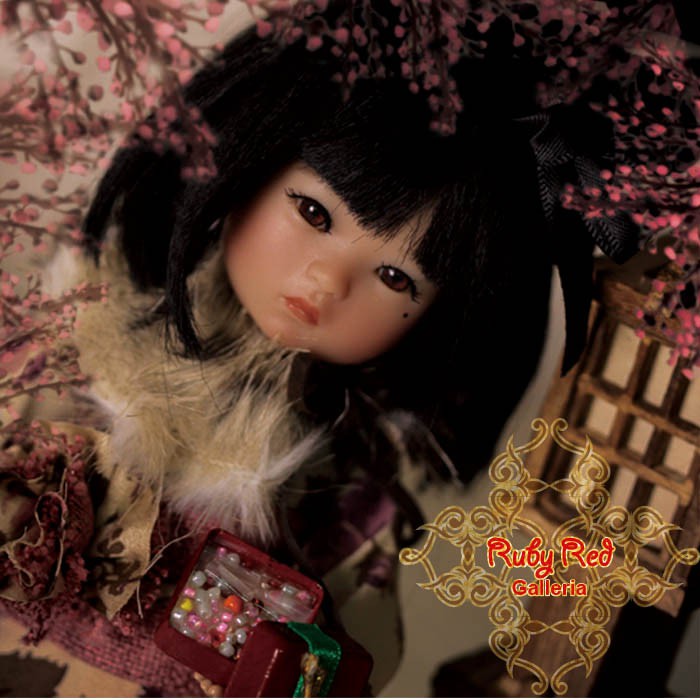 8'' Kindergartner's Fashion Walk - Miki (FA0002A)