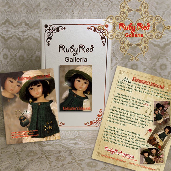 8'' Kindergartner's Fashion Walk - Mia (FA0001A)