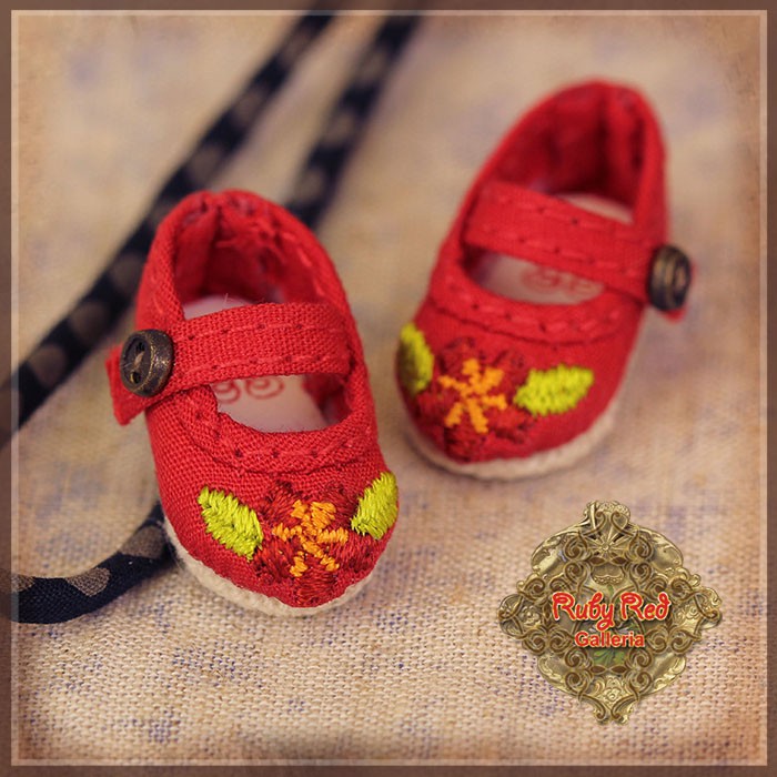 5.5'' Tanghulu - San Mi’er (Sentimental) Doll Set (TA0003A)