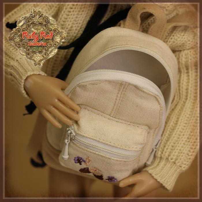 Beige Backpack (WZ0012A)
