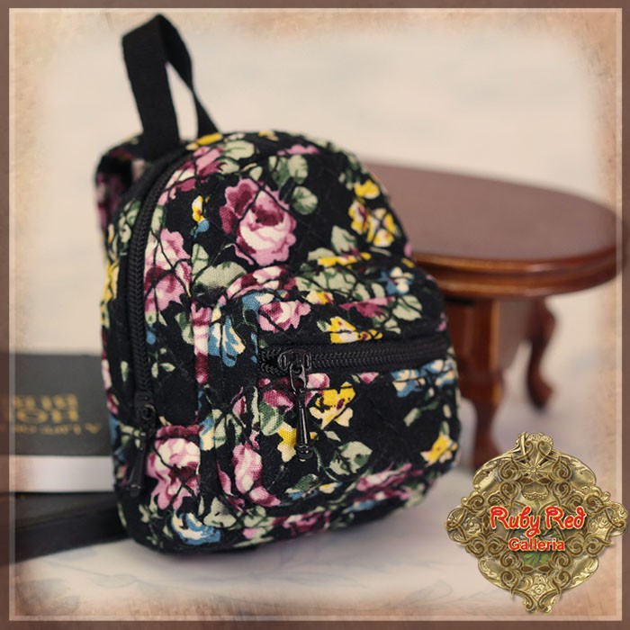 Floral Print Backpack (Black) (WZ0010B)