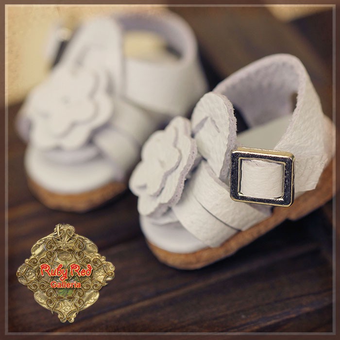 White Leather Sandals for 5.5" Dolls (HH0030A)