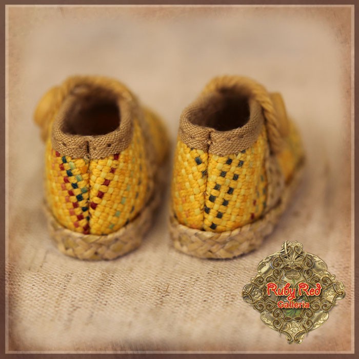 Yellow Fabric Shoes for 5.5" Dolls (HH0036A)