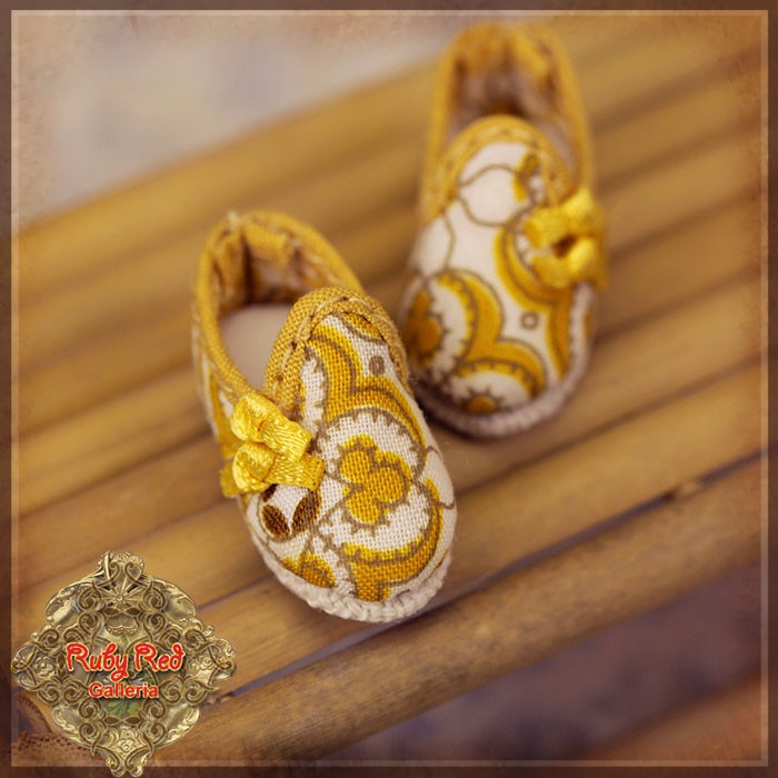 Yellow Fabric Shoes for 5.5" Dolls (HH0051A)