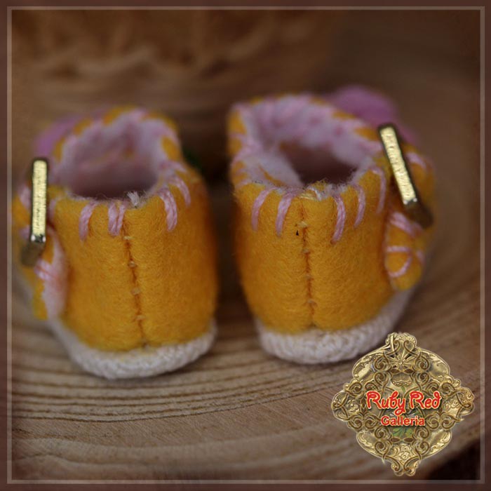 Orange Flower Shoes for 5.5" Dolls (HH0058A)