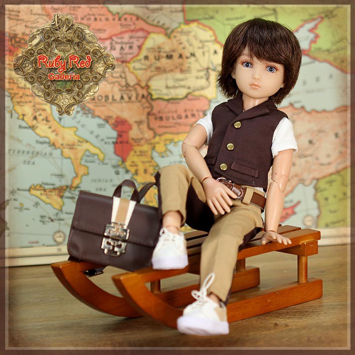 12” InMotion Girl Cloth Set (WC0089A)