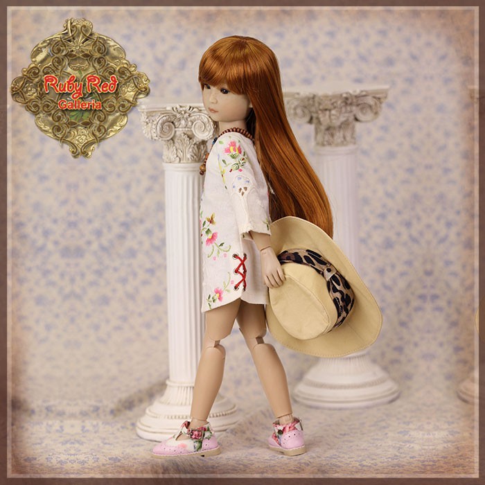 12” InMotion Girl Cloth Set (WC0088A)