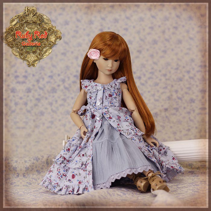 12” InMotion Girl Cloth Set (WC0087A)