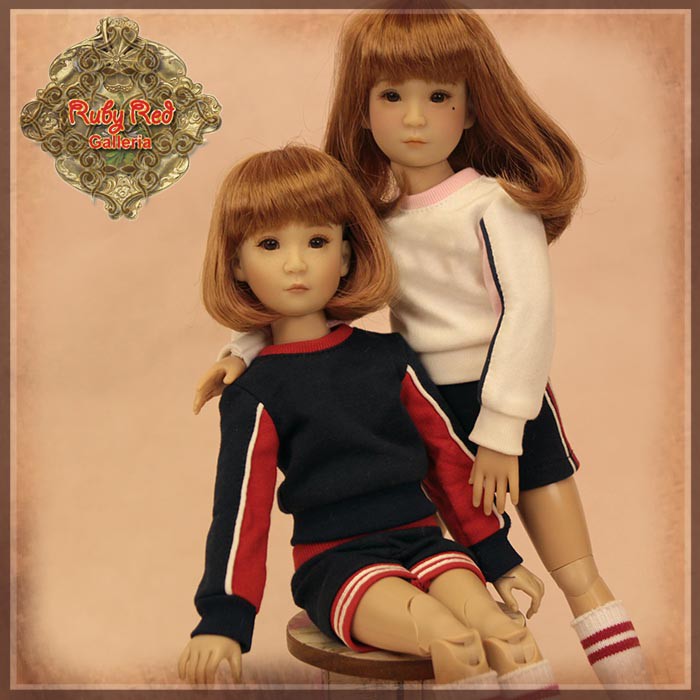 12” InMotion Girl cloth set (WC0076A)