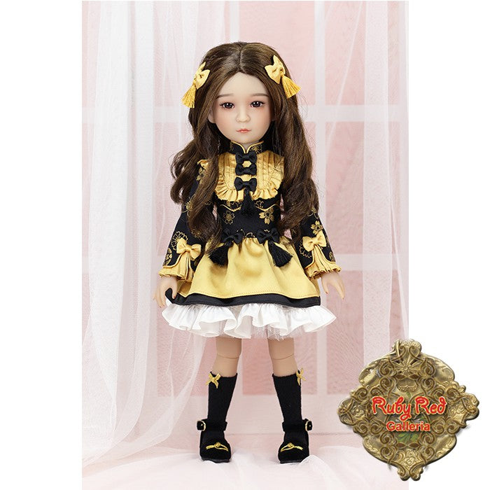 15" Girls of the Orient Gold and Black Outfit (KC0003A)