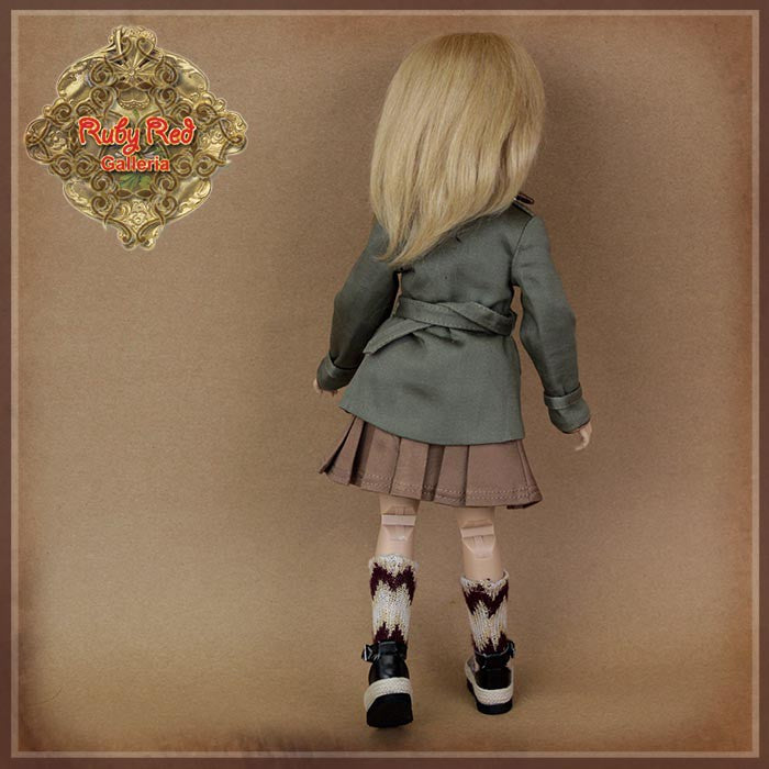 12'' InMotion Girl Souvenir Outfit (WC0069A)