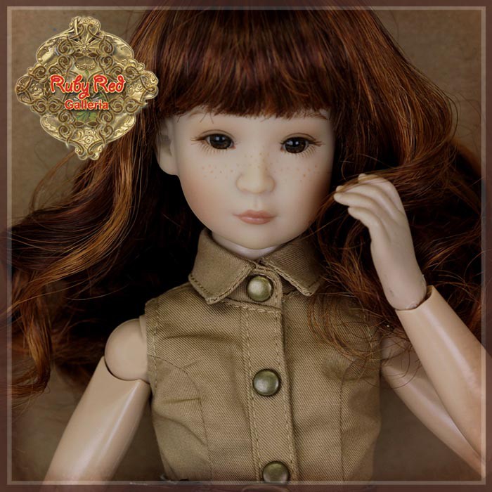 12" InMotion Girl cloth set (WC0067A)