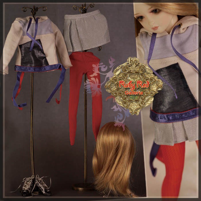 Happy Holiday (with wig) - cloth set (WC0052A)
