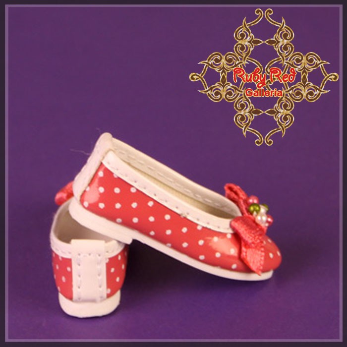 Cherry Leather Shoes with White dots for 12" Dolls (WH0046B)