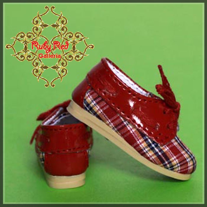 Red Checkers Shoes for 12" Dolls (WH0048A)