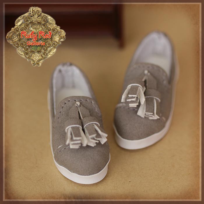 Grey Plimsoll Shoes for 12" Dolls (WH0069A)