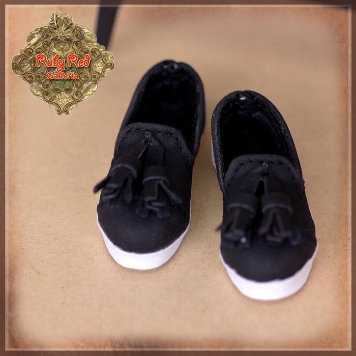 Black Plimsoll Shoes for 12" Dolls (WH0069B)