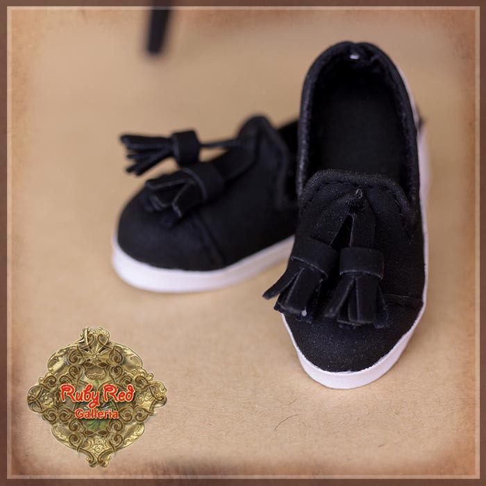 Black Plimsoll Shoes for 12" Dolls (WH0069B)