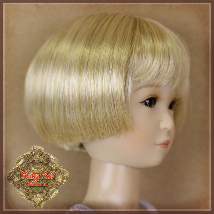 Blonde Bob Synthetic Wig for 12" Dolls (WD0016C)