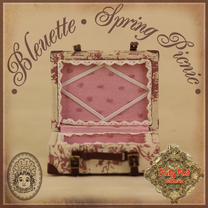 Bleuette, Spring Picnic (EA0012A)