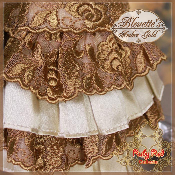 Ambre Gold Outfit & Wig for 11.5" Bleuette Doll (EC0029A)