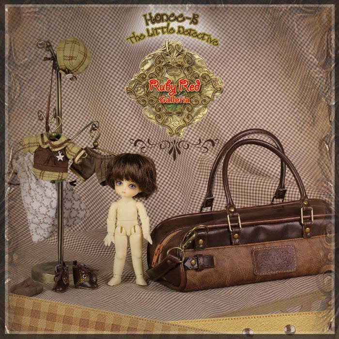 4.5'' Honee-B, The Little Detective (CA0014A)