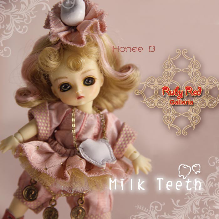 4.5'' Honee-B, Milk Teeth (CA0010A)