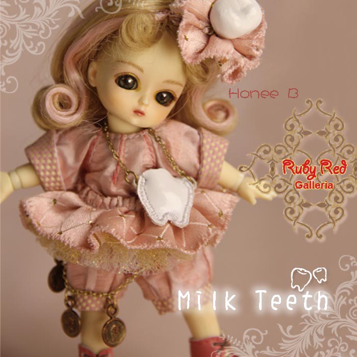 4.5'' Honee-B, Milk Teeth (CA0010A)