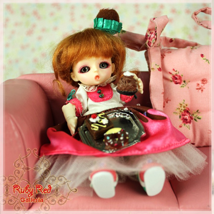 4.5'' Honee-B, Chocolate Dolly (CA0007A)